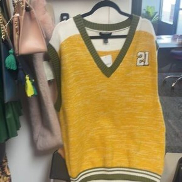 NWTππππ FOREVER 21 SWEATER VEST - Picture 4 of 4